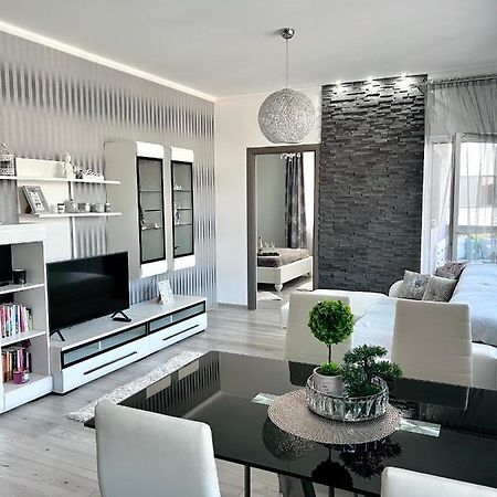 Luxurious Accommodation Floreşti المظهر الخارجي الصورة
