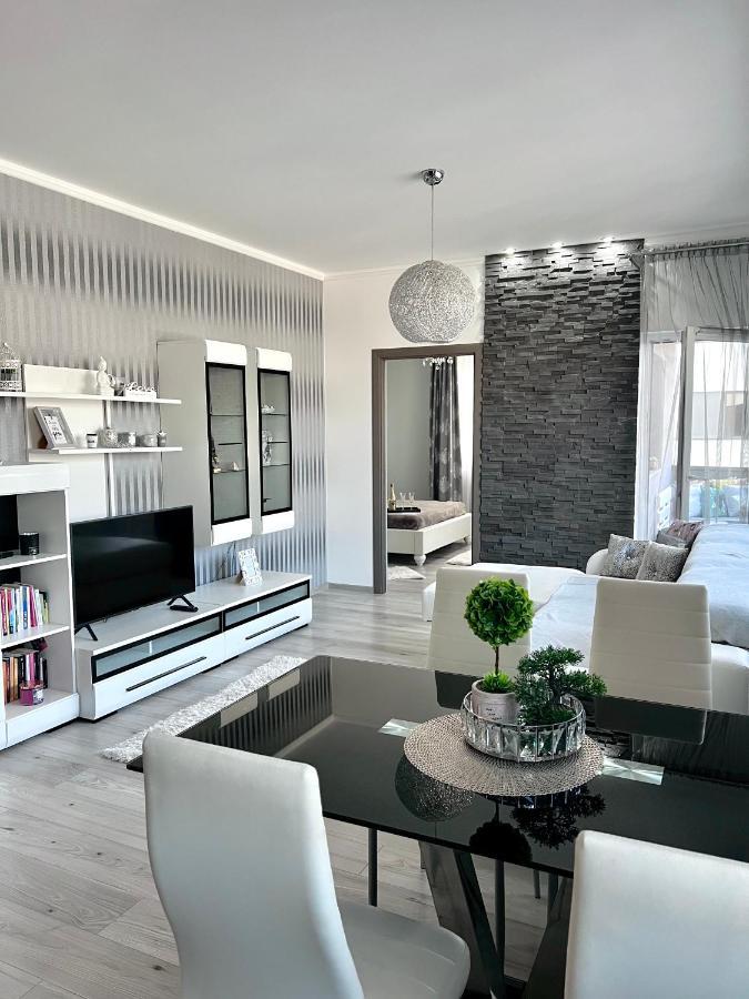 Luxurious Accommodation Floreşti المظهر الخارجي الصورة